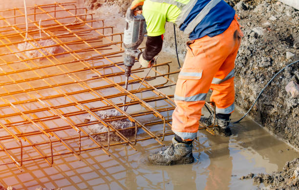 Best Commercial Concrete Services in Salyersville, KY